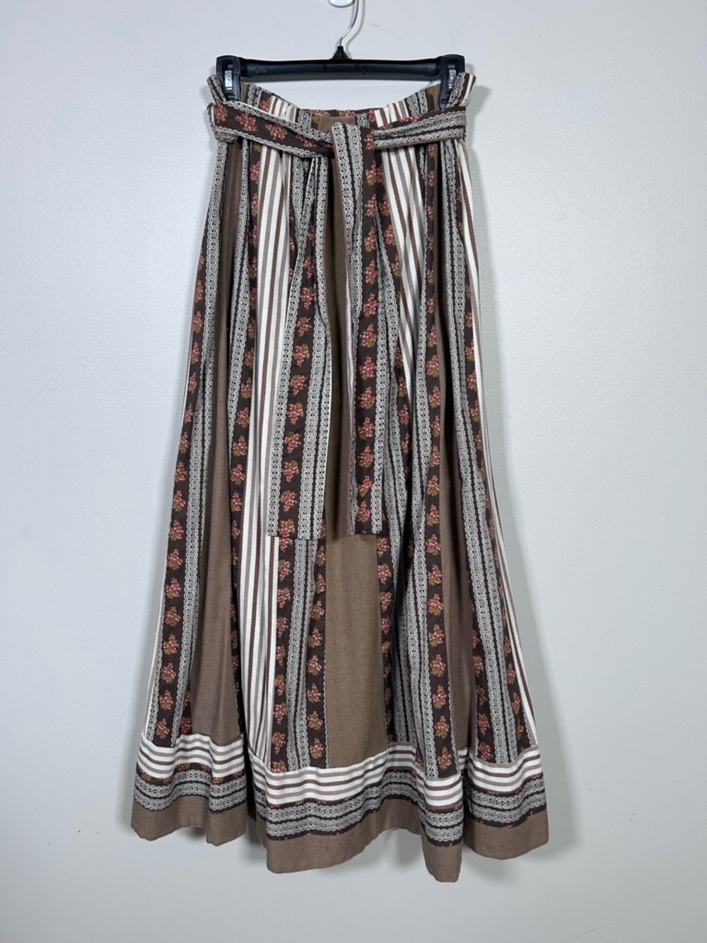 Vintage Chelsea Davis Cottage core Boho Striped Floral Maxi Skirt SZ S